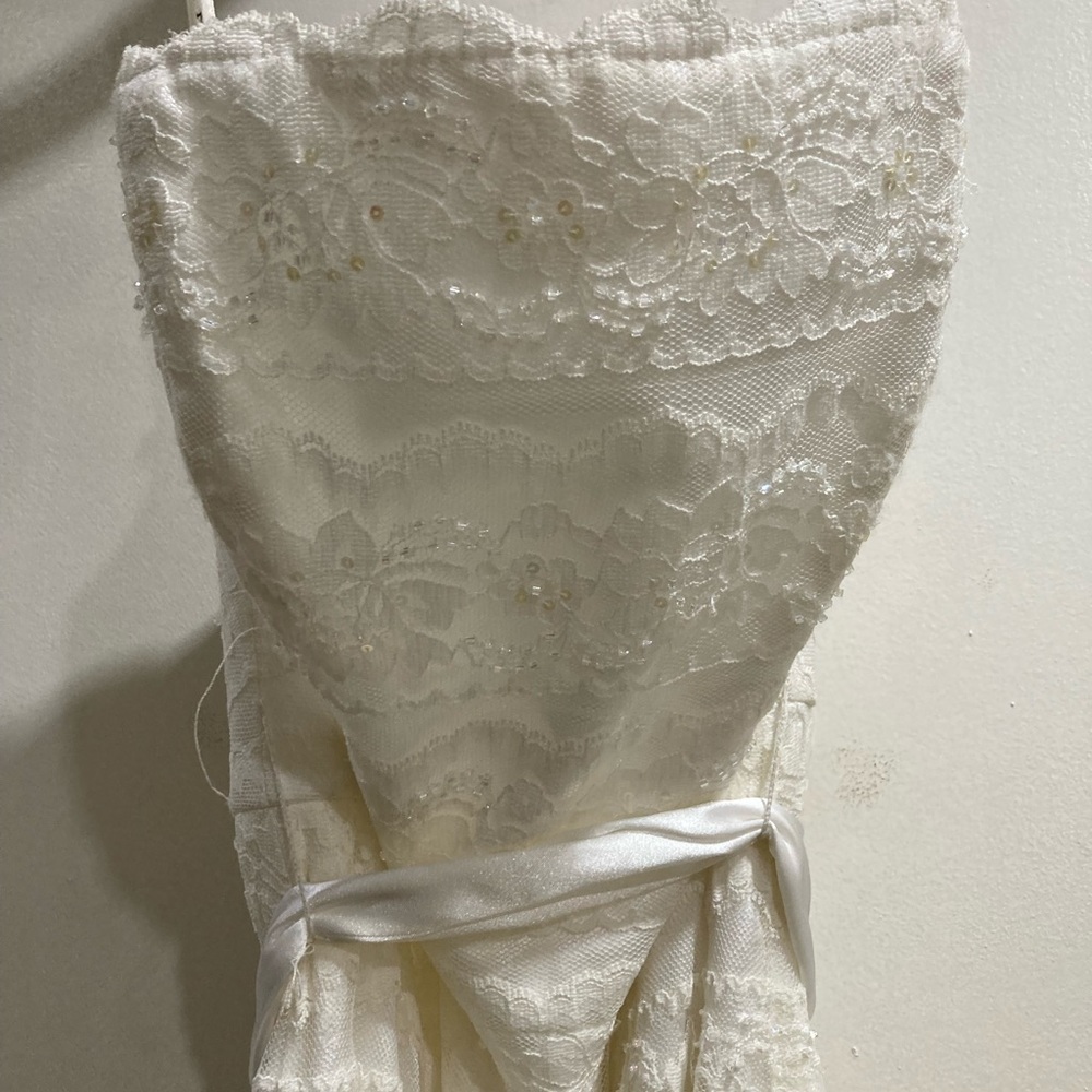 Galina ivory wedding dress